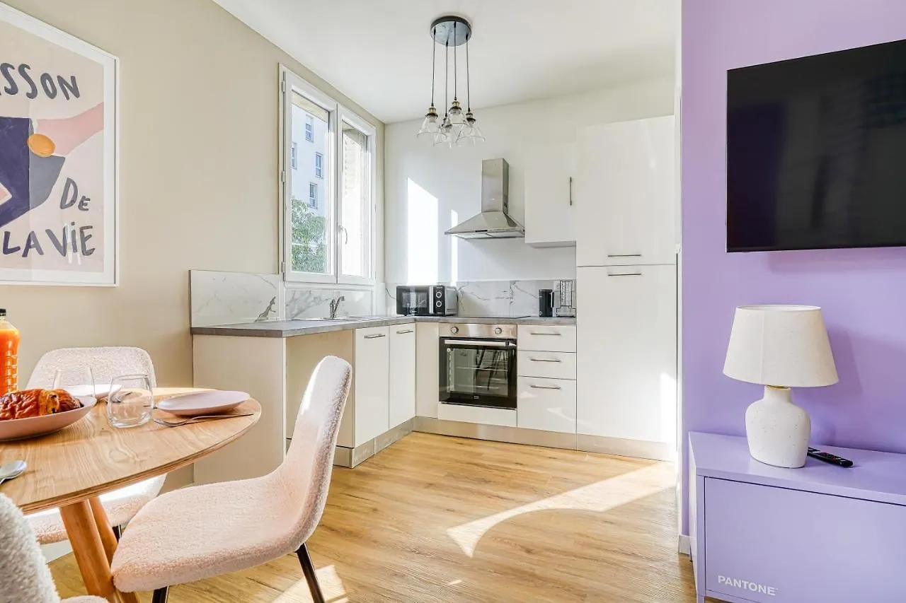 Appartement Parisien Porte D'Ivry 0*, Ivry-sur-Seine France
