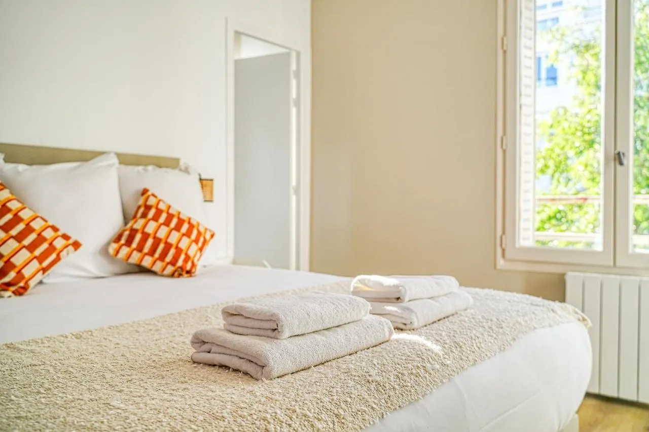 Appartement Parisien Porte D'Ivry 0*, Ivry-sur-Seine France